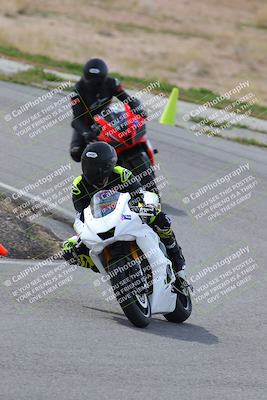 media/Mar-05-2023-TrackXperience (Sun) [[a95d40e56a]]/Group 2/session 2 turn 4/